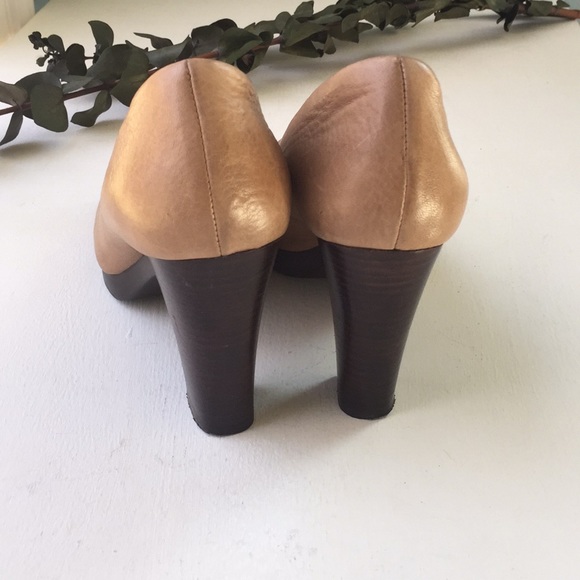Calvin Klein Leather Fairley Heels size 8.5 - Picture 6 of 8